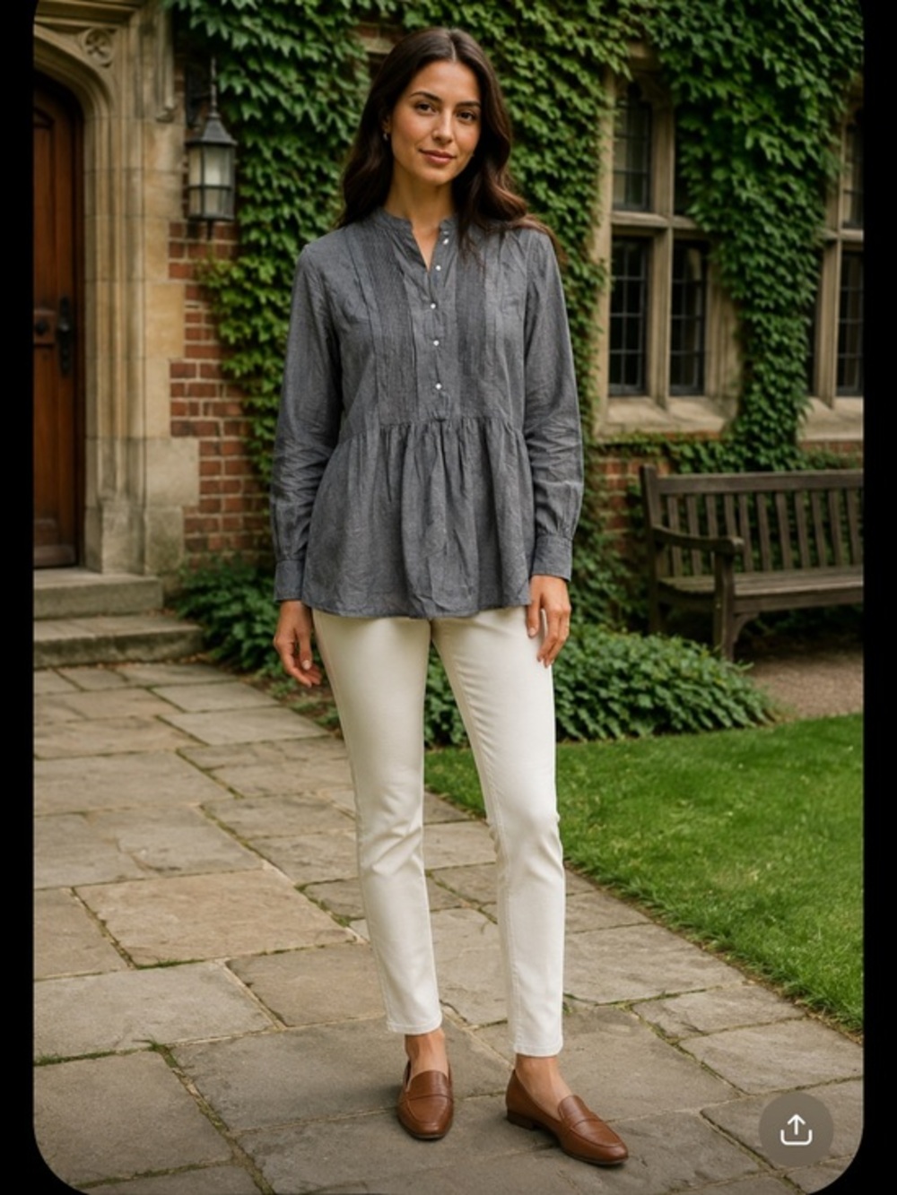 Nili Lotan Tuxedo Pleated Front gray cotton
Tunic Shirt small